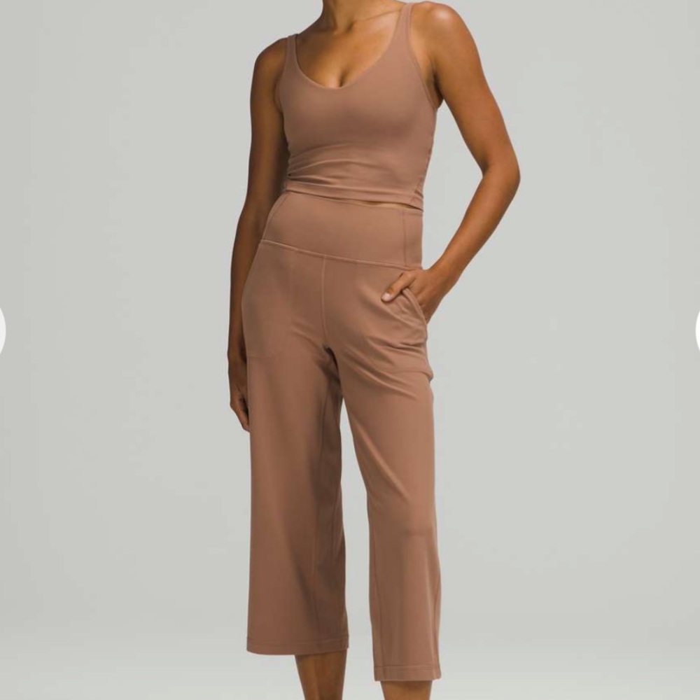 $98 Lululemon Align Wide Leg Super-High-Rise Crop *23" Cacao
